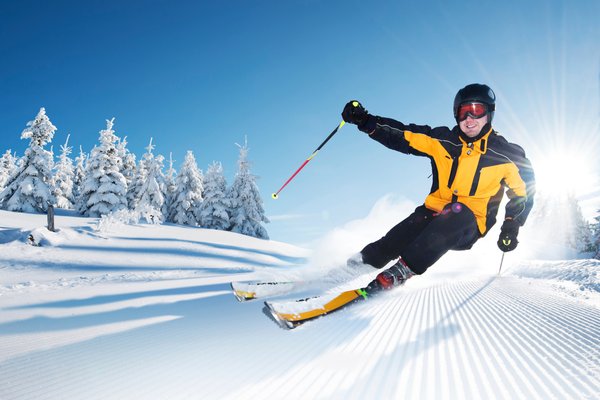 white_mountains_skiing_riverwalk_resort.jpg